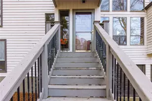 4910 Tremont Dr NE, Marietta, GA 30066 - Photo 4