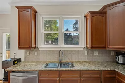 5177 Cabot Creek Drive, Buford, GA 30518 - Photo 16