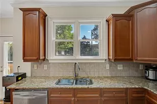 5177 Cabot Creek Dr, Buford, GA 30518 - Photo 16