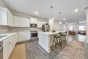 337 Vista Ln, Woodstock, GA 30189 - Photo 4