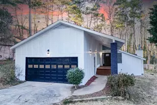 6788 E Woodridge Pl E, Douglasville, GA 30135 - Photo 1