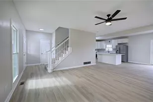 2193 W Ellis Rd, Griffin, GA 30223 - Photo 4