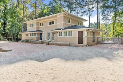 1495 Spalding Drive, Sandy Springs, GA 30350 - Photo 10