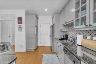 825 Highland Ln NE, Atlanta, GA 30306 - Photo 12