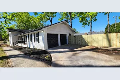 1390 White Oak Street SE, Conyers, GA 30013 - Photo 2