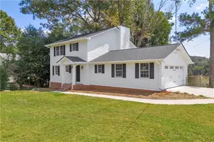 4872 Arrowhead Trail W SW, Lilburn, GA 30047 - Photo 2