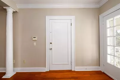 423 Clairemont Avenue #13, Decatur, GA 30030 - Photo 6