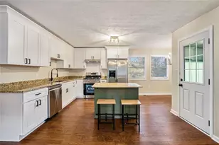 2811 Hill Cir, Dacula, GA 30019 - Photo 2