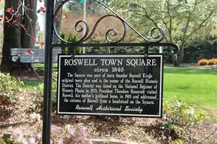 2110 Constitution Ct, Roswell, GA 30075 - Photo 38