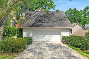 1023 Shady Valley Pl NE, Atlanta, GA 30324 - Photo 6