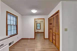 214 Valley Brook Dr, Woodstock, GA 30188 - Photo 14