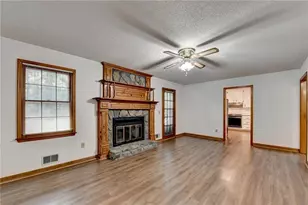 214 Valley Brook Dr, Woodstock, GA 30188 - Photo 18