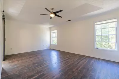 401 Crested View Drive, Loganville, GA 30052 - Photo 20