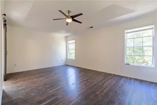 401 Crested View Dr, Loganville, GA 30052 - Photo 20