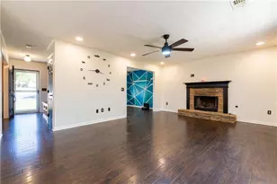 401 Crested View Dr, Loganville, GA 30052 - Photo 10