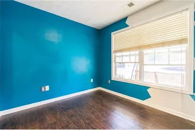 401 Crested View Drive, Loganville, GA 30052 - Photo 12