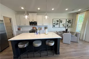 5639 Chickory Dr, Flowery Branch, GA 30542 - Photo 6