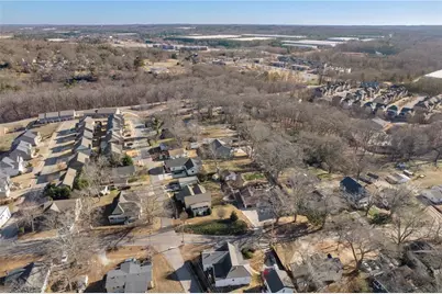 613 Church Street, Buford, GA 30518 - Photo 32