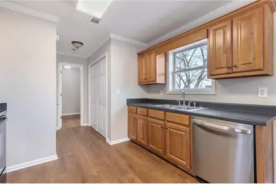 613 Church Street, Buford, GA 30518 - Photo 10