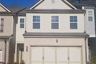 5621 Overview Dr, Flowery Branch, GA 30542 - Photo 1