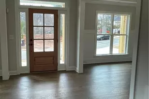 2954 Graham Gardens Ln, Marietta, GA 30066 - Photo 2