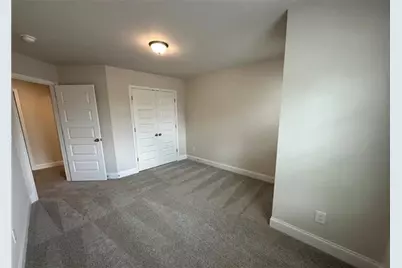 5627 Chickory Drive, Flowery Branch, GA 30542 - Photo 4