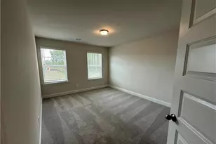 5627 Chickory Dr, Flowery Branch, GA 30542 - Photo 6