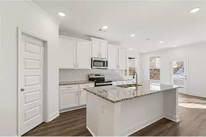 5611 Chickory Drive, Flowery Branch, GA 30542 - Photo 8