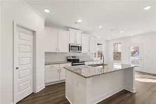 5611 Chickory Dr, Flowery Branch, GA 30542 - Photo 8