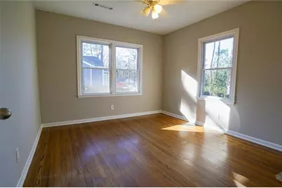 953 Forrest Boulevard, Decatur, GA 30030 - Photo 12