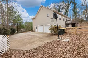 8755 Covestone Dr, Gainesville, GA 30506 - Photo 48
