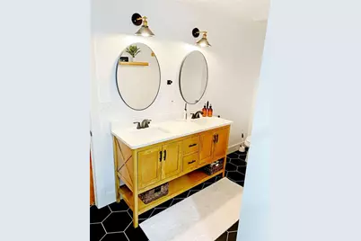 2800 Duke Of Gloucester Street, Atlanta, GA 30344 - Photo 6