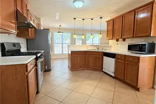 975 Brushy Creek Ct, Suwanee, GA 30024 - Photo 6