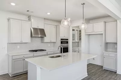 8740 Stratford Oaks Avenue, Ball Ground, GA 30107 - Photo 4