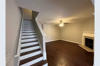 2048 Lakeshore Overlook Drive NW, Kennesaw, GA 30152 - Photo 8