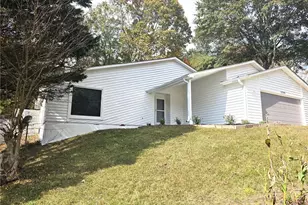 10085 Old Woodland Entry, Johns Creek, GA 30022 - Photo 2