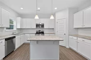 303 Roxeywood Wy, Winder, GA 30680 - Photo 10