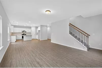 303 Roxeywood Way, Winder, GA 30680 - Photo 4