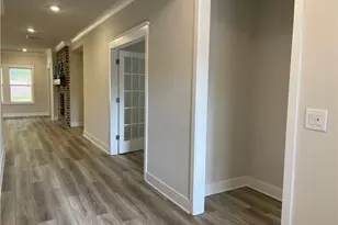 5370 Windridge Pkwy, Gainesville, GA 30507 - Photo 2