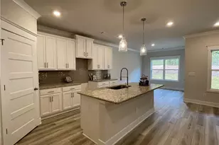 5370 Windridge Pkwy, Gainesville, GA 30507 - Photo 10