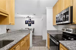 3203 Lenox Road NE, Atlanta, GA 30324 - Photo 20