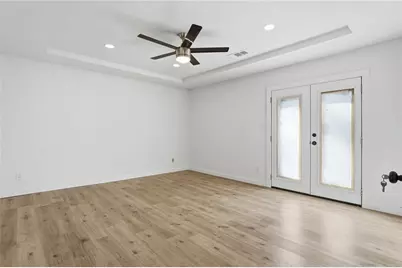 6381 Phillips Creek Drive, Lithonia, GA 30058 - Photo 14