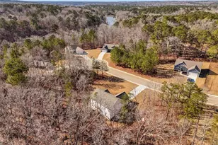 307 Tara Ct, Mansfield, GA 30055 - Photo 6