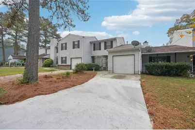 703 Pine Tree Trail, Atlanta, GA 30349 - Photo 2