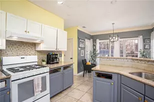 655 Scenic View, Stone Mountain, GA 30087 - Photo 18