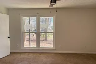 7037 Shangrila Trail, Riverdale, GA 30296 - Photo 8