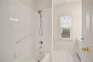 6350 Hunters View Ln, Cumming, GA 30041 - Photo 34