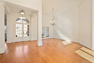 6350 Hunters View Ln, Cumming, GA 30041 - Photo 4