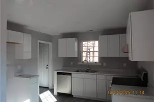 1635 Pinedale Circle, Conyers, GA 30012 - Photo 12