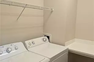 430 Floral Pl, Suwanee, GA 30024 - Photo 20